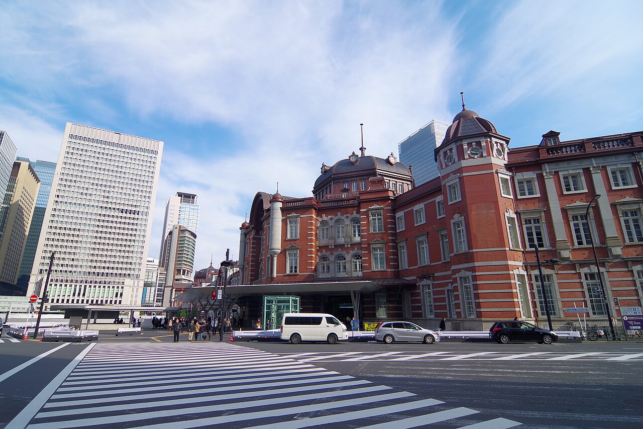出発：東京駅 丸の内駅舎